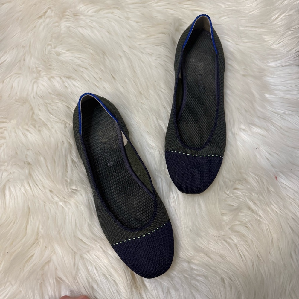 Rothy's Navy and Olive Flats